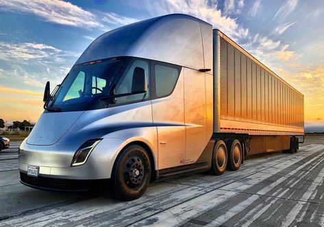 Future Transportation, Future Trucks, Electric Truck, Tesla Motors, Tesla Car, Tesla S, Nikola Tesla, Truck Design, Automobile Industry