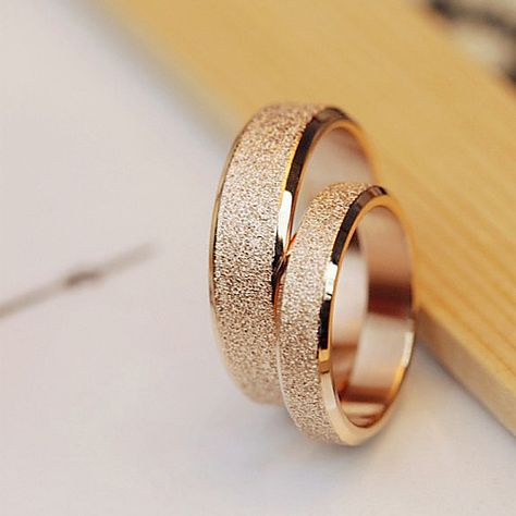 Couple Rings Wedding Gold, Couple Rings Wedding, Wedding Rings Couple, Disney Wedding Rings, Wedding Rin, خواتم خطوبة, Couple Ring Design, Engagement Rings Couple, Couple Wedding Rings