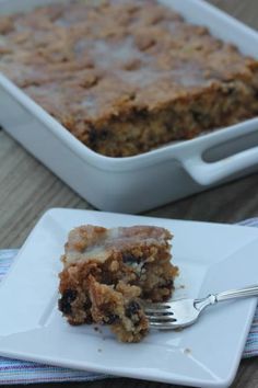 Cafeteria Lady Cake is a moist, old fashioned apple cake with a delicious glaze! {recipe include GF modifications} Old Fashioned Apple Cake, School Cafeteria Food, Lady Cake, School Lunch Recipes, Cafeteria Food, School Cafeteria, Cakes For Women, Glaze Recipe, School Food