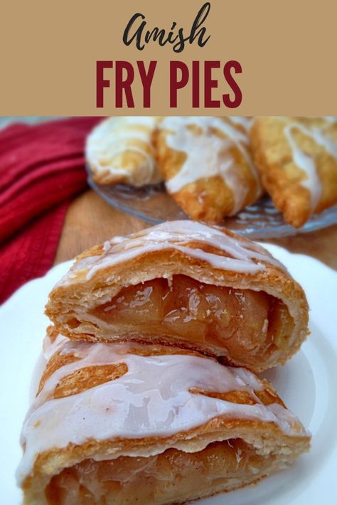 Amish fry pies Amish Fry Pies, Moon Pies Recipe, Punkin Pie Recipe, Amish Fry Pies Recipe, Fry Pies, Fried Pies Recipe, Fried Hand Pies, Best Amish Recipes, Fried Pie