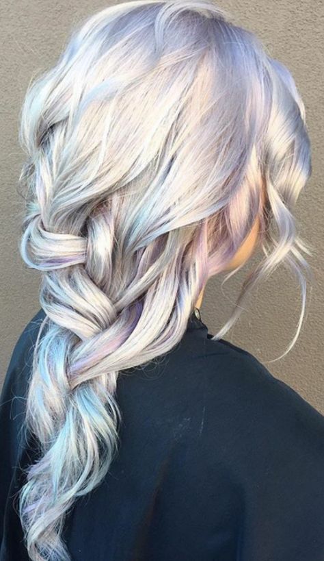 Hair Color Ideas Trendy, Iridescent Hair, Trendy We Fryzurach, 2017 Hair Trends, Holographic Hair, Ash Hair, Ash Hair Color, Trendy Hairstyle, Looks Party