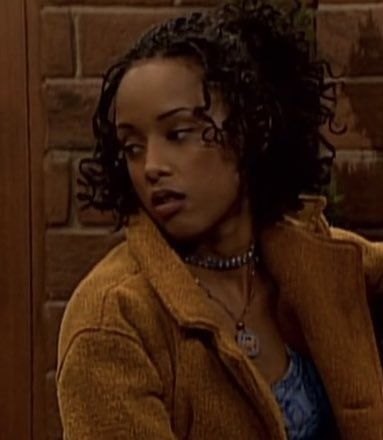 Rozanda Chilli Thomas 90s, 90s Lipstick Black Women, Angela Moore, Insane People, 90s Icons, Beatiful People, I Love Being Black, 90s Girl, Tv Fashion