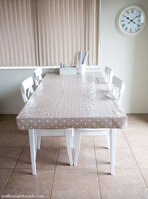 Fitted diningroom table cloth Modern Table Cloth Ideas, Cheap Table Cloth Ideas, Vinyl Table Covers, Dining Room Tablecloth, Diy Tablecloth, Fitted Table Cover, Cheap Table, Dining Table Cloth, Fitted Tablecloths