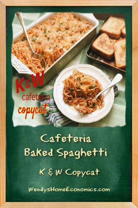 Baked Soaghetti, Baked Spagetti, Spaghetti Casserole Recipe, Baked Spaghetti Recipe, Liver And Onions, Cafeteria Food, Spaghetti Casserole, School Cafeteria, Baked Spaghetti