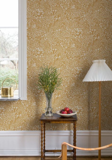 Patterndesigner & Illustrator | Lina Schnaufer | Gothenburg Brewster Wallpaper, A Street Prints, Kelly Clarkson Home, Green Backdrops, Blue Backdrops, Botanical Wallpaper, Yellow Wallpaper, Kelly Clarkson, 3d Wall Art