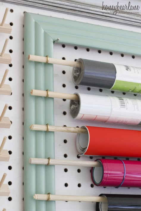 vinyl storage Craft Storage Ideas For Small Spaces, Pegboard Craft Room, Large Pegboard, Desain Pantry, Dream Craft Room, Craft Room Design, Sewing Room Organization, Scrapbook Room, Craft Area