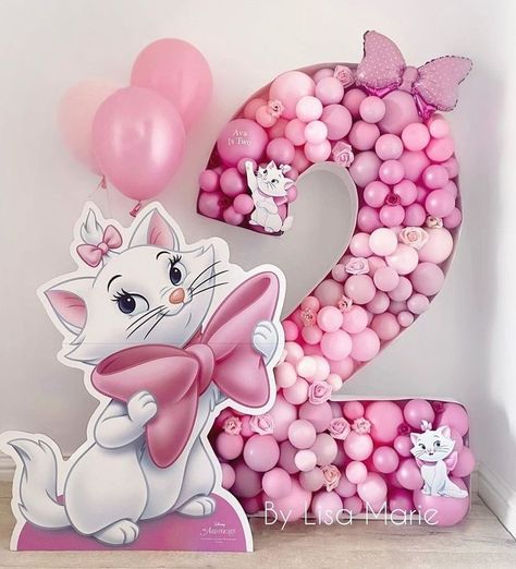 Aristocats Party, Kitten Birthday Party, Cat Themed Birthday Party, Kitten Birthday, Baby Birthday Themes, Paw Patrol Birthday Party, Cat Birthday Party, Birthday Party Theme Decorations, Baby Birthday Cakes