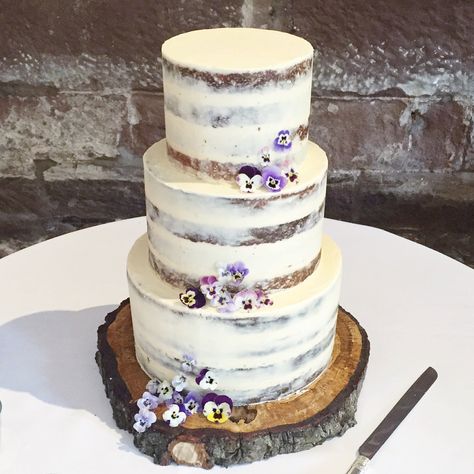 Semi naked buttercream wedding cake with edible flowers by Blossom & Crumb Cake Edible Flowers, Cake With Edible Flowers, Semi Naked Cake, Wedding Cake Flowers, Edible Flowers Cake, Australian Winter, Wedding Food Drink, Buttercream Wedding Cake, Mud Cake