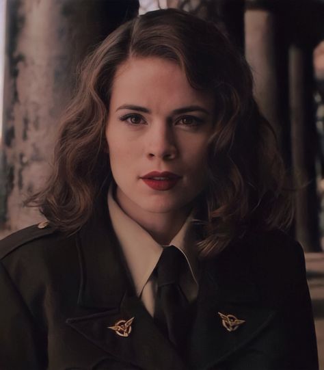 Agent Carter Hair, Mcu Women, Melinda May, Women Appreciation, Lena Luthor, Hayley Atwell, Peggy Carter, Agent Carter, Tough Girl