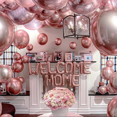 Welcome Home Surprise, Golden Bday, Cowboy Themed Birthday Party, Creative Baby Shower Themes, Welcome Back Home, Welcome Home Decorations, Balloons Decor, Welcome Home Parties, Deco Ballon