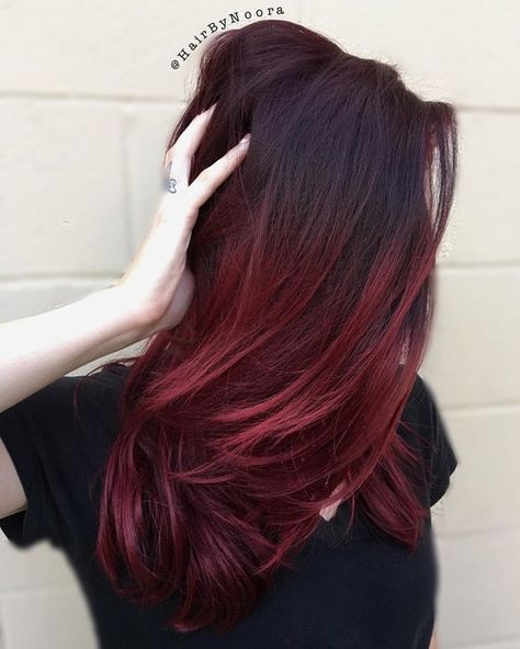 ↞∙∙∙∙STONEXXSTONE∙∙∙∙↠   • Tumblr stonexxstone •   • IG _jessiestone_ •  • Pinterest stonexxstone • Short Red Balayage, Dark Red Hair Color, Best Ombre Hair, Κούρεμα Bob, Red Streaks, Dark Red Hair, Long Red Hair, Ombré Hair, Super Hair