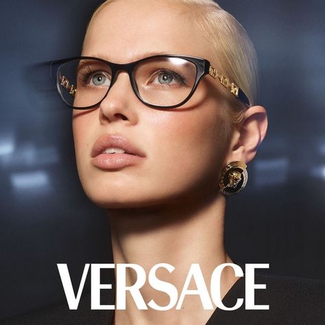 Fien Kloos is the Face of Versace Eyewear Winter 2020 Davide Lenoci, Luxury Campaign, Allegra Versace, Sunglass Photography, Eyeglass Stores, Versace Eyewear, Versace Designer, Designer Shades, Versace Glasses