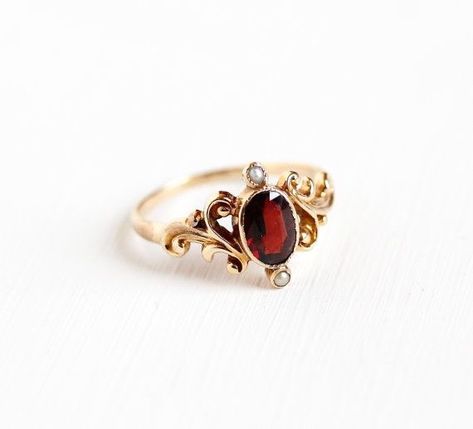 #gryffindor #hp #hogwarts #jewelry #ruby November 01, Seed Pearl Ring, Bijoux Art Nouveau, Fine Gold Jewelry, Engagement Ring Rose Gold, Filigree Jewelry, Fashion Jewelry Sets, Red Gemstones, Pretty Rings