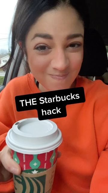 Foodies on Instagram: "STARBUCKS LIFE HACK 🫢 Follow me ➡️ @foodiesnation for more! ❤️ . . . 🎥 via @lyellgirl" Skincare Products Tiktok, Cool Food Hacks, Tik Tok Link, Tik Tok Hair, Tik Tok Makeup, Tik Tok Videos Funny, Starbucks Hacks, Frappuccino Inspired Recipes, Aesthetic Dogs