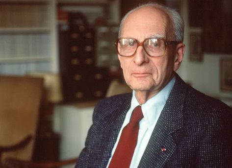 Claude Levi Strauss’ Concept of Bricolage – Literary Theory and Criticism Oedipus Complex, Literary Theory, Science Words, The Engineer, Single Words, Literary Criticism, Create Something, Levi Strauss, Reading List