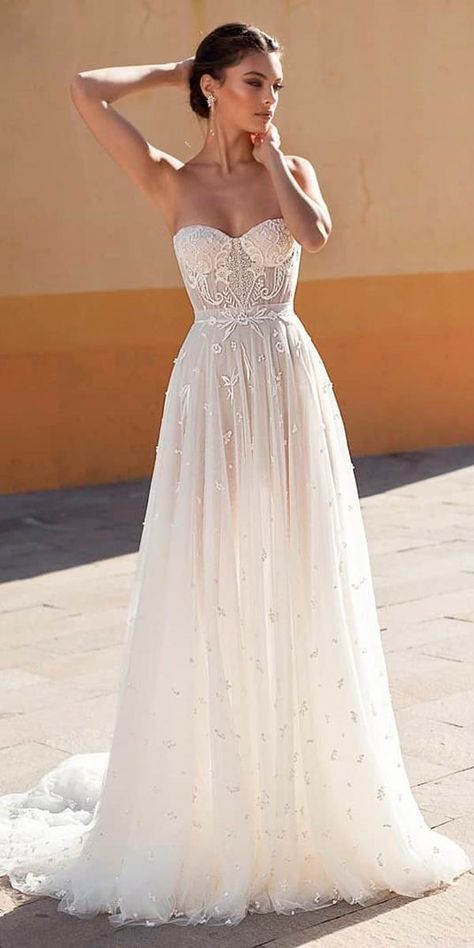 Strapless Wedding Dresses, Queen Wedding Dress, Dreamy Wedding Dress, Beach Wedding Dresses, Wedding Dress Guide, Pnina Tornai, White Wedding Dress, Dress Guide, Gowns Wedding