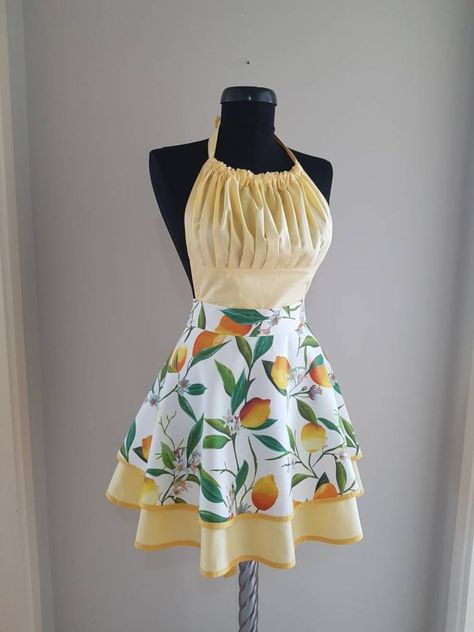 Sweetheart Apron, Pinup Apron, Cooking Aprons, Diy Apron, Stitching Projects, Apron For Women, Lemon Kitchen, Apron Sewing Pattern, Full Apron