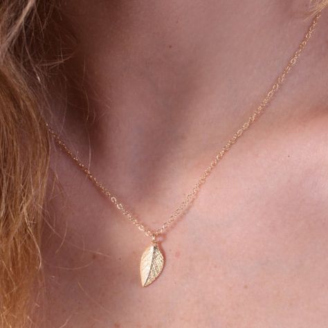 Handmade Gold leaf Pendant Necklace, Leaf Charm, Dainty Necklace, Rustic Wedding, Simple Necklace, Minimalist Necklace, FREE GIFT BAG Gold Leaf Pendant, Gold Leaf Necklace, Delicate Gold Necklace, Gold Jewelry Simple Necklace, Gold Necklace Simple, Gold Filled Necklace, Gold Jewelry Simple, Necklace Simple, Leaf Jewelry