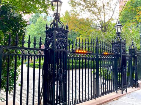 How Gramercy Park became the only private park in Manhattan | Ephemeral New York Gramercy Park Apartment, Gramercy Park Nyc, Allegany State Park New York, 432 Park Avenue Nyc, Harriman State Park New York, Homestead Layout, Gramercy Park Hotel, City Grid, Gramercy Park