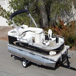 14 ft pontoon will get me there. Electric Pontoon Boat, Pond Boat, Mini Pontoon Boats, Small Pontoon Boats, Fishing Pontoon Boats, Best Fishing Kayak, Party Barge, Small Fishing Boats, Pontoon Boats