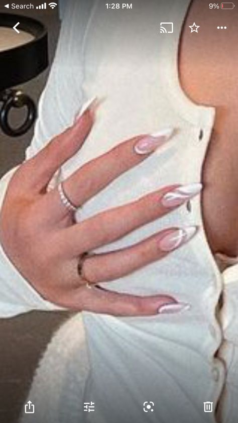 Almond Nails Kylie Jenner, Jenner Nails, Kylie Nails, Euphoria Nails, Stormi Webster, Kylie Jenner Nails, Nail Aesthetic, Nails 2022, French Tip Acrylic Nails