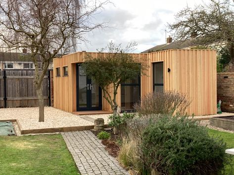 L-shaped gym and office by AMC Garden Rooms-2 Garden Room Gym Ideas, L Shape Garden Room, L Shaped Garden Room, Garden Gym Room, Corner Sauna, Garden Office Ideas, Small Garden Office, Garden Office Shed, Adu Ideas