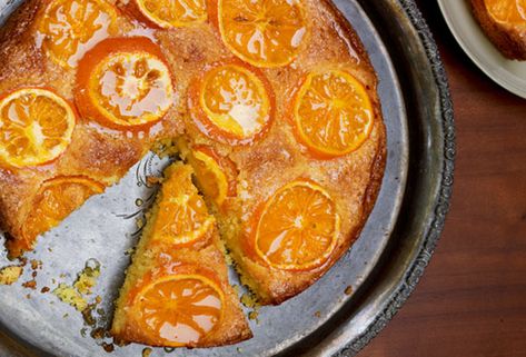 Here comes the sun, here comes the sun, and I say...it's a Satsuma Orange Cake. Satsuma Recipes, Clementine Cake Recipe, Clementine Cake, Satsuma Orange, Pan Desserts, Semolina Cake, Orange Cake Recipe, Basic Cake, Orange Cake