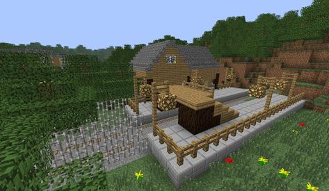 Minecraft Train Station, Small Train Station, Minecraft Train, Minecraft Houses For Girls, Minecraft Houses Xbox, Minecraft Houses Interior, Minecraft Houses Blueprints, Jungle Tree, Minecraft House Tutorials