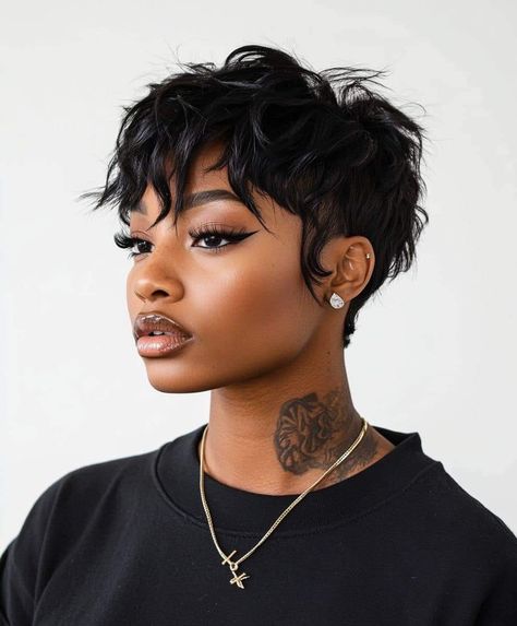 Short Natural Black Women Hairstyles, Pixie Cut Hairstyle Ideas, Short Bob Styles For Black Women, Short Haircut Black Women, Short Hair For Black Women, Pixie Haircut For Black Women, Pixie Cut With Highlights, Finger Waves Short Hair, Short Haircuts For Black Women