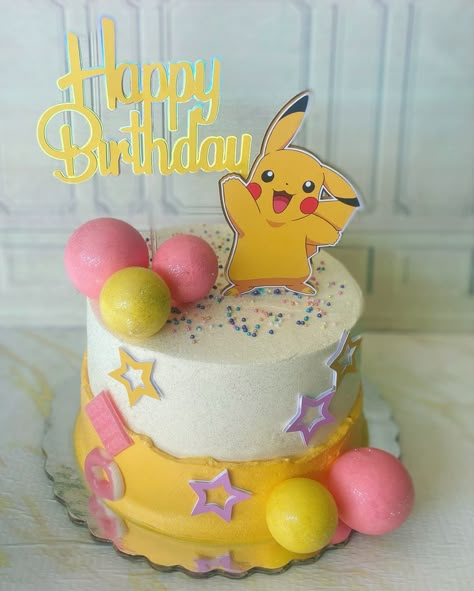 Pikachu Girl Birthday Party, Pastel Pikachu, Pikachu Cake Birthdays, Pastel Pokemon, Bolo Pikachu, Festa Hotel Transylvania, Pikachu Party, Pokemon Themed Party, Pikachu Cake