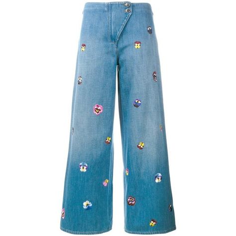 Christopher Kane pansy embroidered culottes ($995) ❤ liked on Polyvore featuring pants, capris, jeans, blue, embroidered pants, christopher kane, blue trousers, denim trousers and blue pants Flower Embroidered Jeans, Ideas For Embroidery, Flower Jeans, Frayed Hem Jeans, Relax Pants, Blue Denim Pants, Embroidered Pants, Pants Denim, Jeans Wide