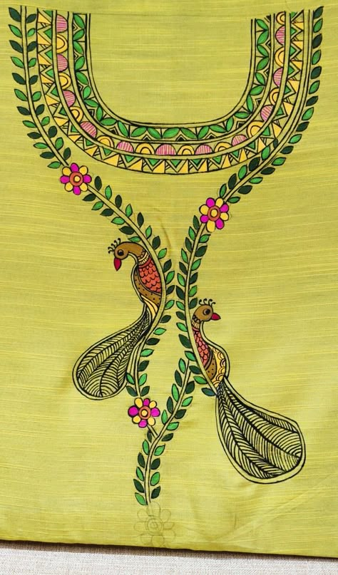 Madhubani On Kurti, Madhubani Painting In Kurti, Madhubani Kurti Design, Madhubani Painting On Fabric, Kurti Drawing, Madhubani Dress, Hand Painted Kurti, Painted Kurti, Kurti Design Ideas