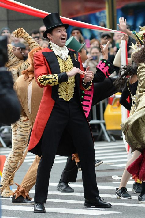 Carnival Outfit Men, Educating Rita, Ring Leader Costume, Moulin Rouge Outfits, Party Outfit Formal, Magician Costume, Ringmaster Costume, Circus Outfits, Halloween Circus