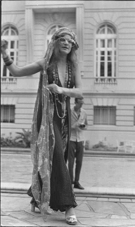 Copacabana Palace, Estilo Hippie, Hippie Life, I'm With The Band, Janis Joplin, Glam Rock, 70s Fashion, Hippie Style, Woodstock