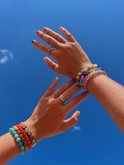 Hand Bracelet Photography, How To Take Bracelet Pictures, Friendship Bracelet Photography, Bracelet Advertising Photography, Bead Bracelet Photography, Beaded Bracelet Photography, How To Photograph Bracelets, Beaded Jewellery Photography, Bracelet Model Photography