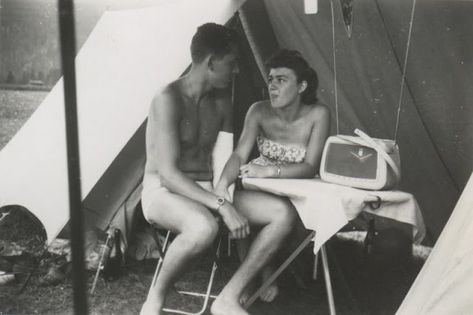 35 Vintage Snaps of People Camping in the 1950s35 Vintage Snaps of People Camping in the 1950s Vintage Camping Photos, Camping Pictures, Camping Photos, Camping Photo, Huge Hair, Woodstock Festival, Camping Cooking, Canvas Tent, Black And White Landscape