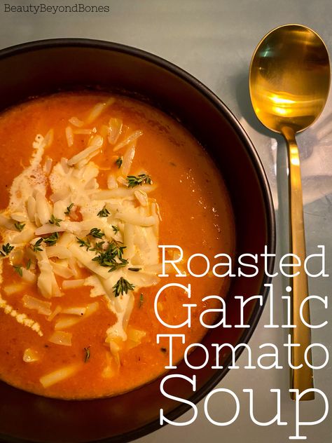 Roasted Garlic Tomato Soup, Garlic Tomato Soup, Delicious Tomato Soup, Roast Tomato Soup Recipe, Roasted Garlic Recipe, Cream Of Tomato, Tomato Soup Recipe, Garlic Soup, Roasted Tomato Soup