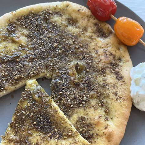 Za'atar Bread Country Recipes, Meat Sandwich, No Rise Bread, Za Atar, Heirloom Recipes, Refreshing Salad, Grape Leaf, Cookie Tray, Piece Of Bread