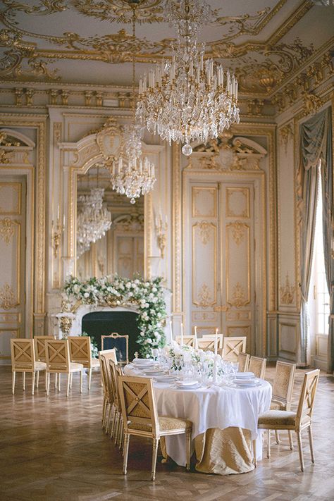 Parisian Style Wedding Decor, French Vintage Wedding, Rococo Wedding, Shangri La Paris, Bridgerton Wedding, Venue Design, Baroque Wedding, Spring Court, Jenner House