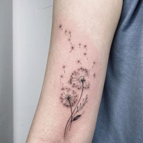 Dandelion With Names Tattoo, Dandelion Tattoo With Semicolon, Bouquet Of Dandelions Tattoo, Dandelion Sister Tattoo, Dandelion Tattoo On Ankle, Fairy Dandelion Tattoo, Fineline Dandelion Tattoo, Fine Line Tattoo Dandelion, Dandelions Tattoos For Women