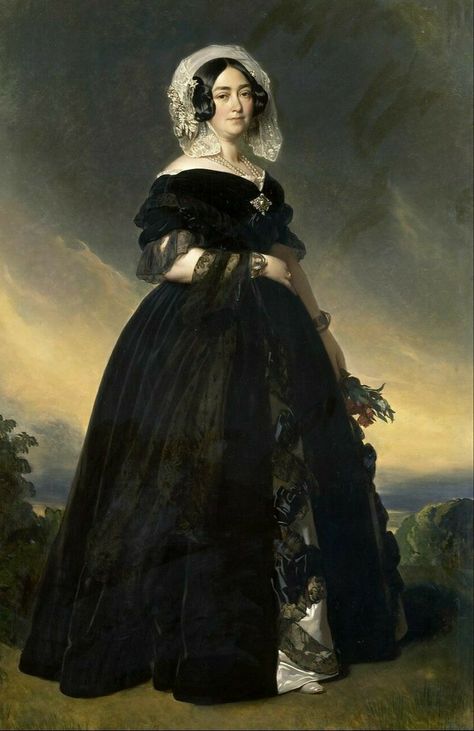 Dark Victorian Dress, Royalty Portraits, Royal Portraits Painting, 1800s Portraits, Black Victorian Dress, Duchess Of Kent, 19th Century Dress, 1880s Fashion, 1890s Fashion