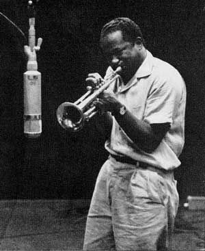 Clifford Brown Clifford Brown, Jazz Trumpet, Art Blakey, Jazz Players, Jazz Bar, Trumpet Players, Quincy Jones, Contemporary Jazz, Blues Musicians