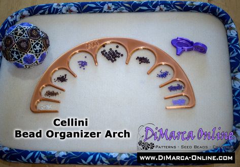 CELLINI BEAD ORGANIZER ARCH 3D Printed Arch with 9 Slots in 5 different sizes to organize and sort your beads on your beading mat, board or tray. Wonderful and flexible way to bead when you use several or many different colors. Perfect when you are beading Cellini so that you can sort your beads to size. There are many colors to choose from. Please make your choice in the drop-down menu. Size: 28x14x0.6 cm ~ 11x5.5x0.25 inch This product is made to order and can take several days to weeks to shi Bead Organizer, Bead Organization, Earring Kit, Sparkle Bracelet, Toho Beads, Sparkle Necklace, Plastic Injection Molding, Make Your Own Jewelry, Beads Online