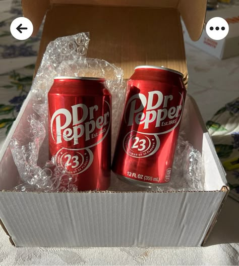 Comes with two Dr Pepper scented soy wax candle. Smells like Dr. Pepper. All natural soy wax that burns long and clean. Environmentally friendly and does not emit soot Candle Smells, Wishlist 2024, Bag Essentials, Dr Pepper, Soda Pop, Soy Wax Candle, Wax Candle, Everyday Bag, Product Photos