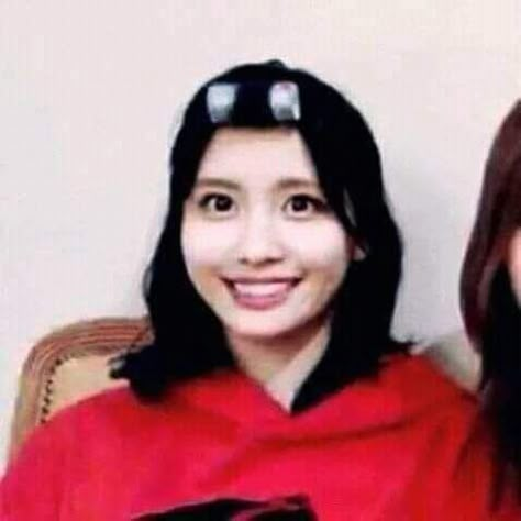 Twice Funny, Twice Meme, Twice Random, Twice Momo, Momo Twice, K Pop Memes, Memes Kpop, Kpop Funny, One In A Million