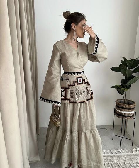 Ramadan Clothes Women, Lime Blouse Outfit, Ramadan Collection Dresses, Plus Size Dress Winter, Ramdan Outfits Ideas, Ramadan Outfits Dresses, Ramadan Dress Fashion, Dresses For Ramadan, Ramadan Outfits Ideas