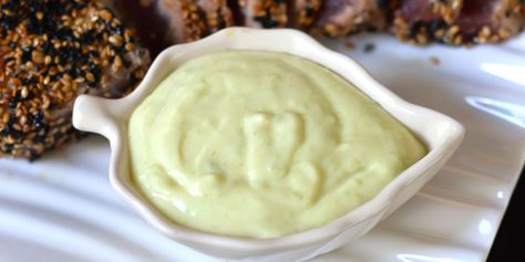 This wasabi aioli is a creamy and spicy sauce that adds a burst of flavor to any dish. It pairs perfectly with seared ahi tuna, sushi, sandwiches, or wherever you want that extra kick. Wasabi Aioli Recipe, Ahi Tuna Sushi, Sushi Sandwiches, Wasabi Aioli, Cajun Appetizers, Rich Banana Bread, Seared Ahi Tuna, Wasabi Sauce, Slow Cooker Chicken Wings