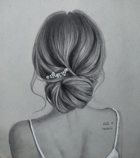 Low Bun Drawing, Hair Sketches Girl, Hair Sketch Ideas, Hair Pencil Drawing, Hair Bun Drawing, Boy Mom Tattoo, Pencil Art Love, Realistic Hair Drawing, Formal Skirts