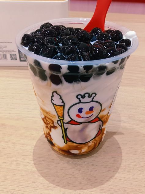 es krim Es Krim Boba, Es Boba Aesthetic, Foto Boba, Mixue Boba, Boba Sundae, Es Boba, Boba Tea Aesthetic, Aesthetic Pov, Es Cream