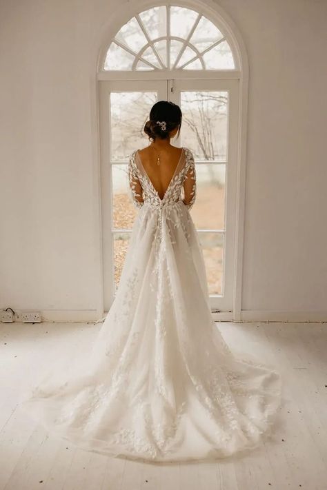 Long Sleeve Winter Wedding Dress Lace, Ivory Lace Long Sleeve Wedding Dress, Long Sleeve Wedding Dress Leaves, Wedding Dresses Lace With Sleeves, Wedding Dress With Sleeves Long Train, Beautiful Wedding Dresses Sleeves, Christmas Winter Wedding Dresses, Wedding Dress Inspo Long Sleeve, 2023 Bridal Gowns With Sleeves